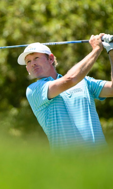 Snedeker's 10-under 60 ties tourney record at Canadian Open